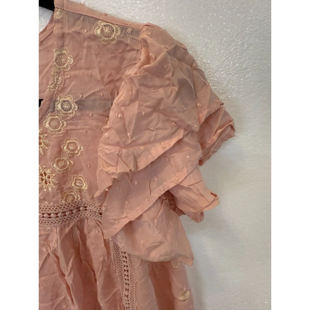 LIV Los Angeles NWOT Pink Embroidery Boho Top Size 2X (Measures to Size XL) - Picture 5 of 6